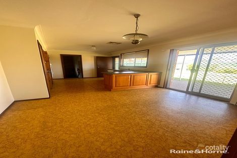 Property photo of 1 Waterloo Place Glenfield NSW 2167