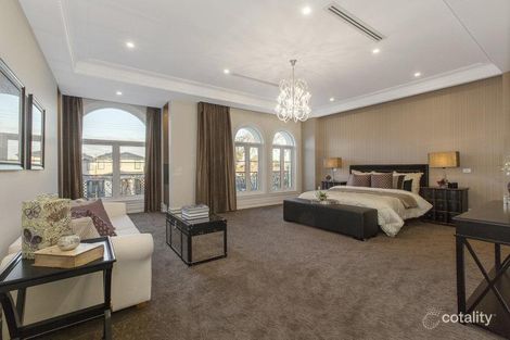 Property photo of 9 Rose Avenue Glen Waverley VIC 3150