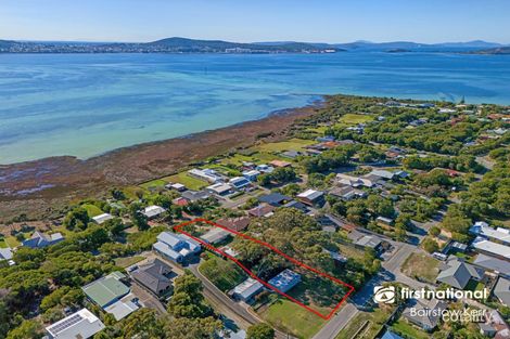 Property photo of 98 Bay View Drive Little Grove WA 6330