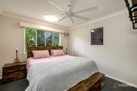 Property photo of 24 Purbeck Place Edge Hill QLD 4870