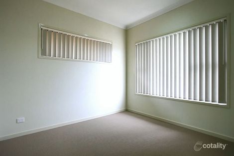 Property photo of 4 Sapphire Place Pimpama QLD 4209