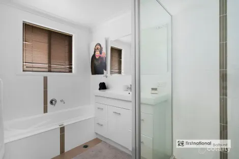 Property photo of 2 Grimes Street Windradyne NSW 2795