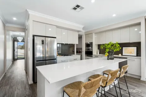 Property photo of 4 Lawder Road Blakeview SA 5114