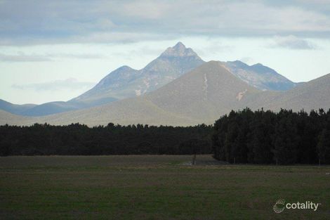 84 Stirling Access Rd, Lake Toolbrunup, WA 6320