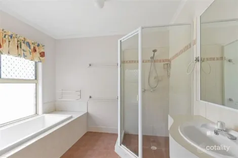 Property photo of 75 McConnell Crescent Brookfield QLD 4069