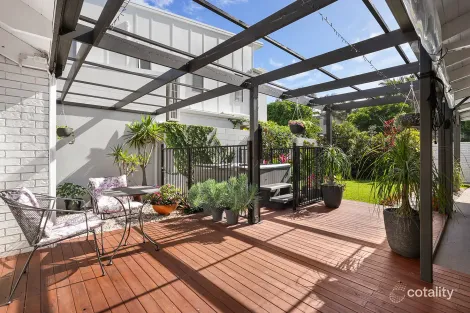 2/23 Margaret St, Coolum Beach, QLD 4573