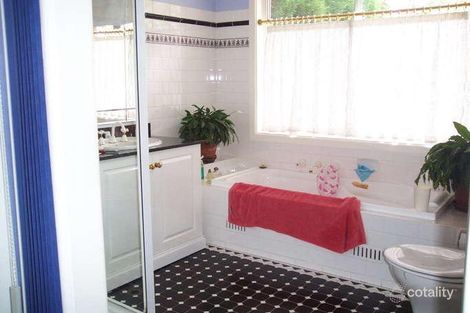 Property photo of 17 Briddon Close Pennant Hills NSW 2120