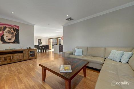 Property photo of 2/49 Renshaw Street Doncaster East VIC 3109