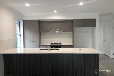 11 Victor St, Coomera, QLD 4209