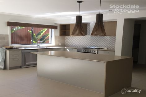 Property photo of 4 Timble Close Wollert VIC 3750