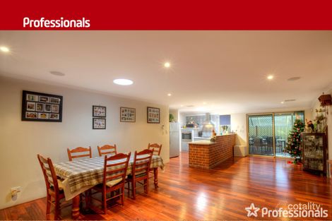 24 Saligna Bend, Wattle Grove, WA 6107