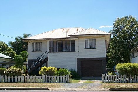92 Main St, Park Avenue, QLD 4701