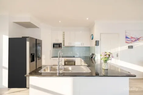 Property photo of 3/35 Queen Street Bongaree QLD 4507