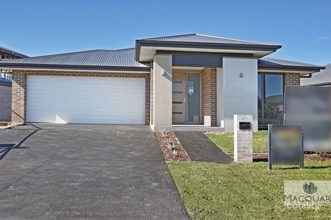 Property photo of 1087 Antico Way Oran Park NSW 2570
