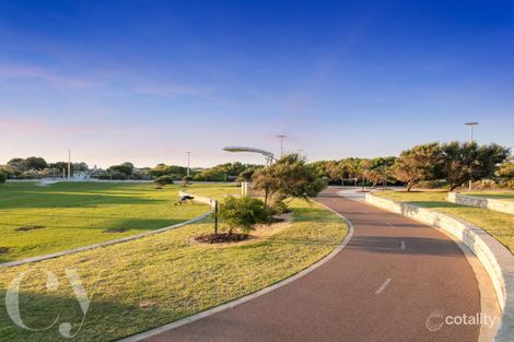 Property photo of 31/11 Leighton Beach Boulevard North Fremantle WA 6159