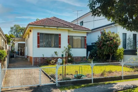 100 Highview Ave, Greenacre, NSW 2190