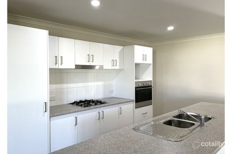 Property photo of 4 Howlong Crescent Griffith NSW 2680