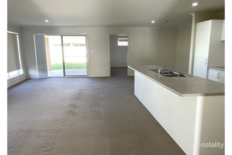 Property photo of 4 Howlong Crescent Griffith NSW 2680