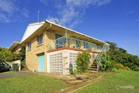 Property photo of 11 Walter Crescent Banora Point NSW 2486