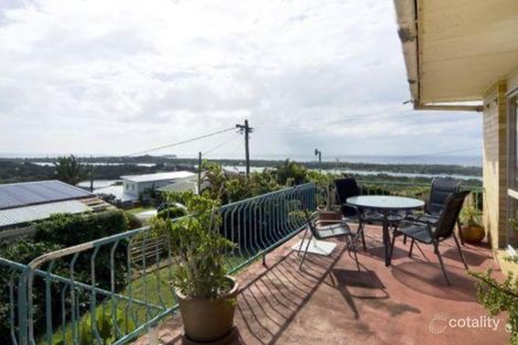 Property photo of 11 Walter Crescent Banora Point NSW 2486