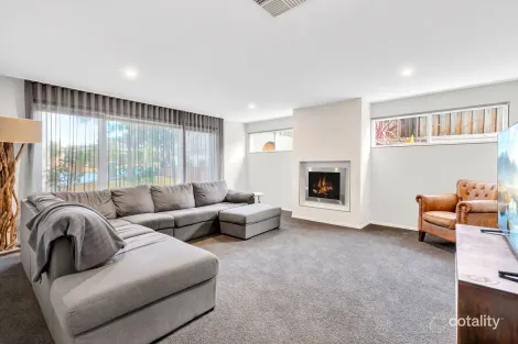 Property photo of 192 Mount Pleasant Road Highton VIC 3216