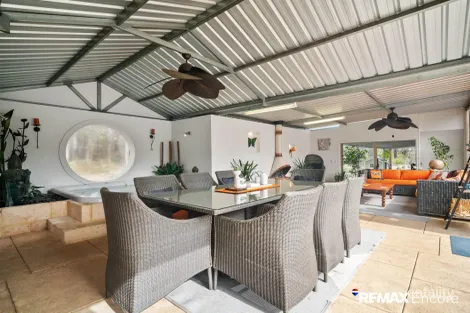 Property photo of 68 Crest Side Close Gidgegannup WA 6083