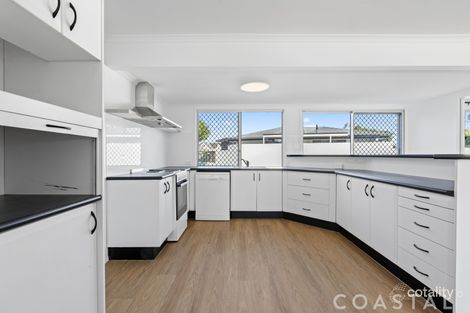 Property photo of 12 Pacific Boulevard Broadbeach Waters QLD 4218