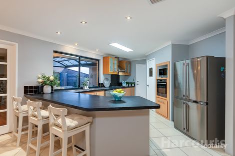 Property photo of 4 Lerwick Lane Kinross WA 6028