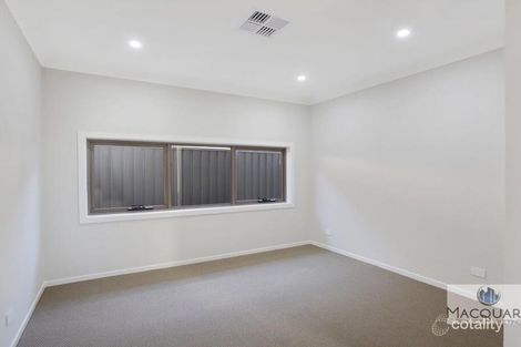 Property photo of 1087 Antico Way Oran Park NSW 2570