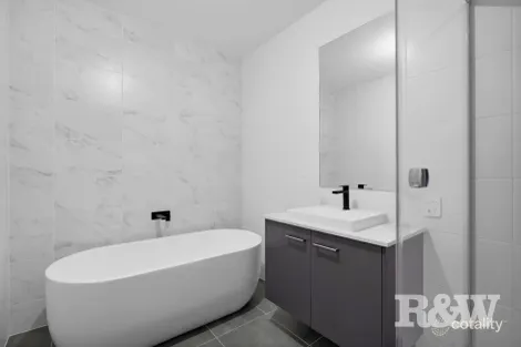 Property photo of 25 Glory Loop Catherine Field NSW 2557