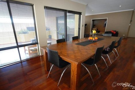 Property photo of 73 Wyatt Road Hocking WA 6065