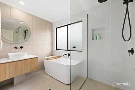 Property photo of 1 Freycinet Row Buderim QLD 4556