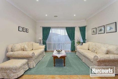 Property photo of 11 Honeysuckle Close Pakenham VIC 3810