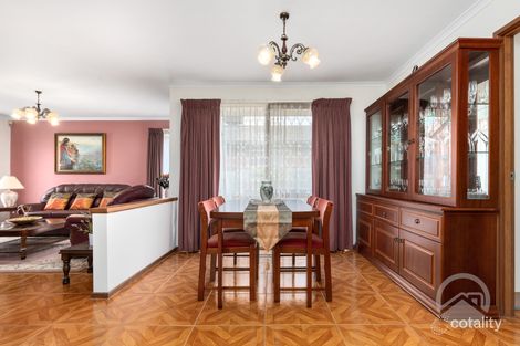 Property photo of 10 Keller Court Hampton Park VIC 3976