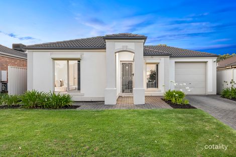 8 Napoleon Ct, Paralowie, SA 5108