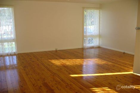 Property photo of 10 Walbon Crescent Koonawarra NSW 2530