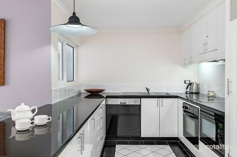 Property photo of 9 Veivers Road Palm Cove QLD 4879