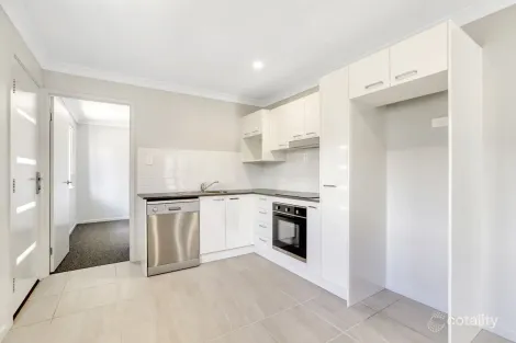 2/38 Azorean St, Griffin, QLD 4503