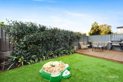 Property photo of 10 Pheasant Place Warriewood NSW 2102