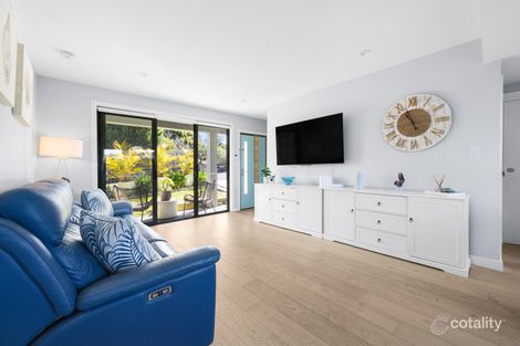 Property photo of 10 Pheasant Place Warriewood NSW 2102