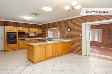 Property photo of 3 Corella Place Estella NSW 2650