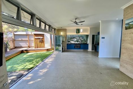 1/9 Belmore St, Crescent Head, NSW 2440