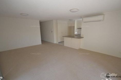 Property photo of 1/13D Wyndham Avenue Southport QLD 4215