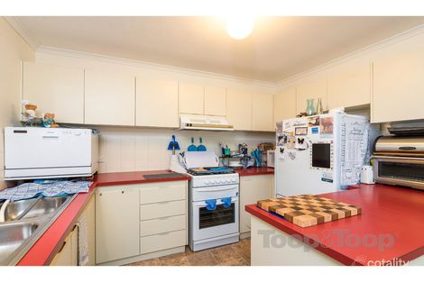 Property photo of 22 Adam Road Morphett Vale SA 5162