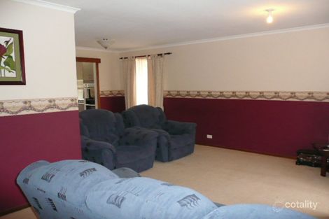 Property photo of 4 Yalonga Avenue Werribee VIC 3030