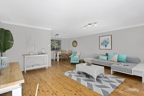 Property photo of 16 Peach Avenue Tumbi Umbi NSW 2261
