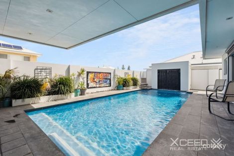 Property photo of 11 Seabird Bend Jindalee WA 6036