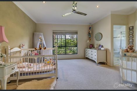 Property photo of 6 Rivertree Avenue Helensvale QLD 4212