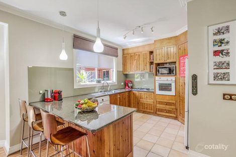 Property photo of 18 Golden Way Hillside VIC 3037