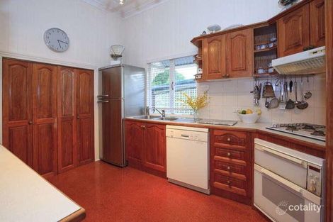 Property photo of 125 Temple Street Coorparoo QLD 4151